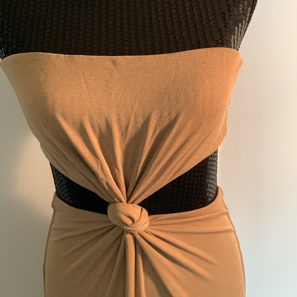 Princess Polly Knot Front Cutout Maxi Dress - Picture 6 of 10